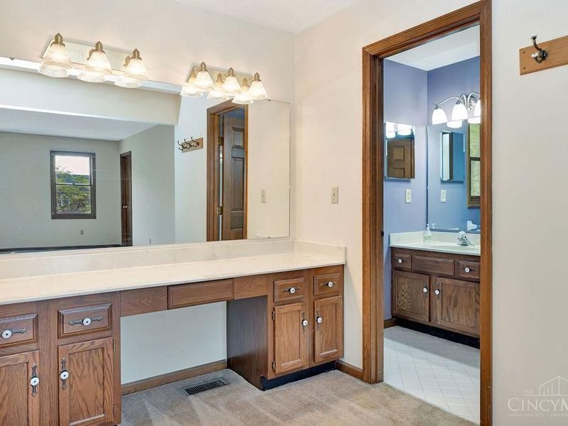 6895 Driftwood Lane, West Chester, OH 45241 Photo 17