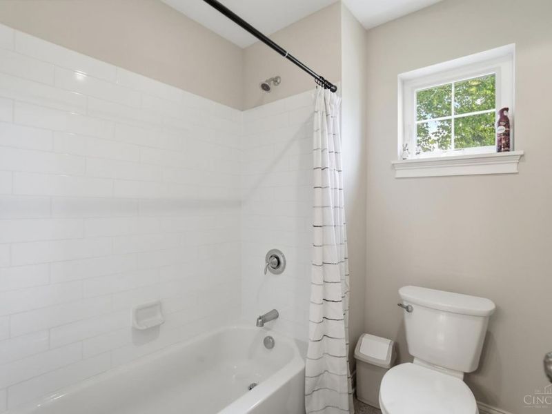 5021 Belleview Avenue, Blue Ash, OH 45242 Photo 32