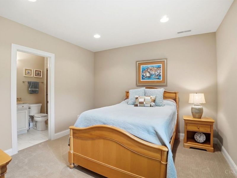 10260 Pendery Drive, Montgomery, OH 45242 Photo 39