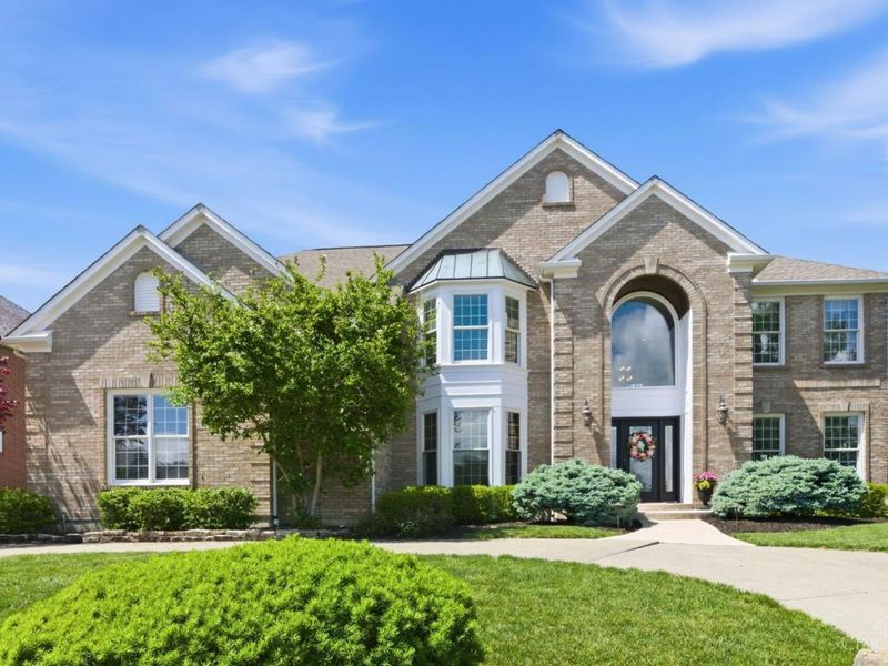 986 Arnold Palmer Drive, Miami Twp, OH 45140 Photo 2