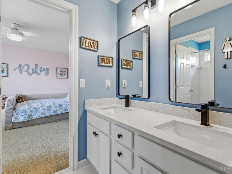 986 Arnold Palmer Drive, Miami Twp, OH 45140 Photo 33