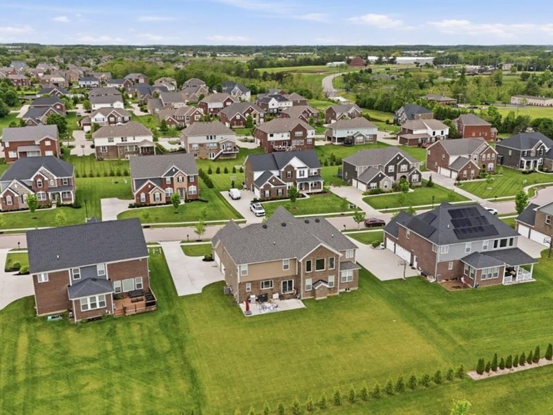 4123 Highland Green Drive, Mason, OH 45040 Photo 6