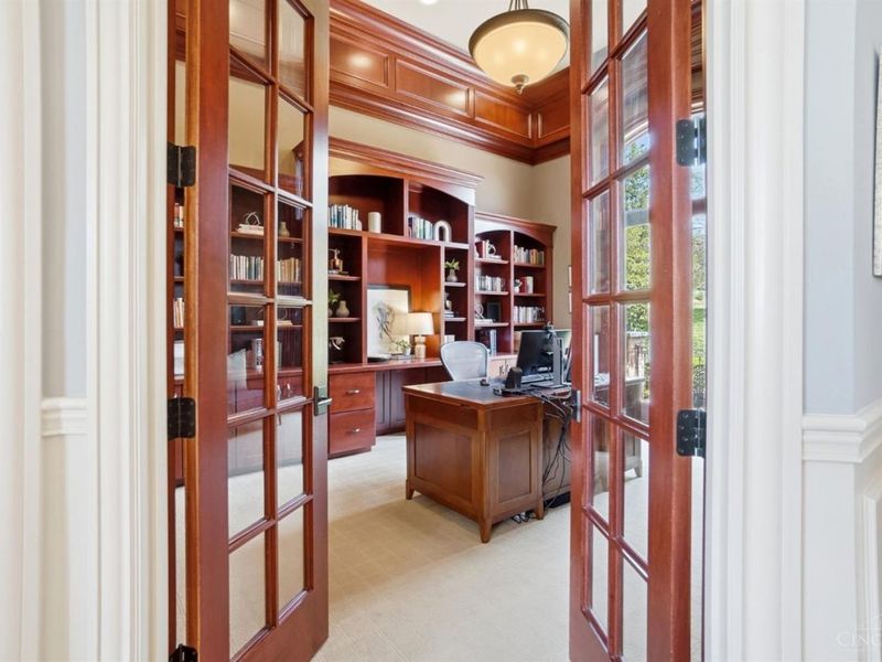 4535 Drake Road, Indian Hill, OH 45243 Photo 6