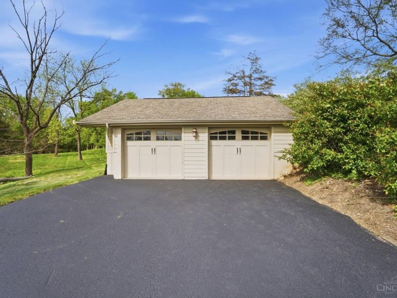 4535 Drake Road, Indian Hill, OH 45243 Photo 81