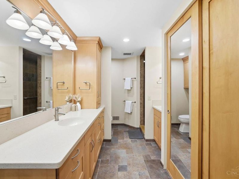 11025 Embassy Drive, Forest Park, OH 45240 Photo 43