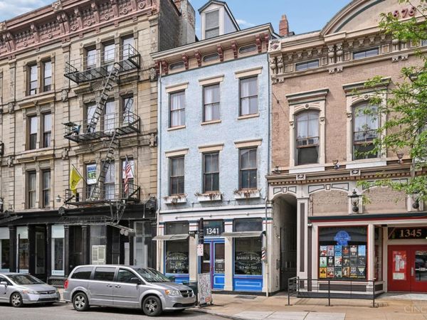 1341 Main Street, Unit 3, Cincinnati, OH 45202