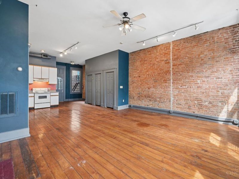 1341 Main Street, Unit 3, Cincinnati, OH 45202 Photo 12
