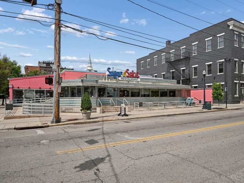 1341 Main Street, Unit 3, Cincinnati, OH 45202 Photo 24