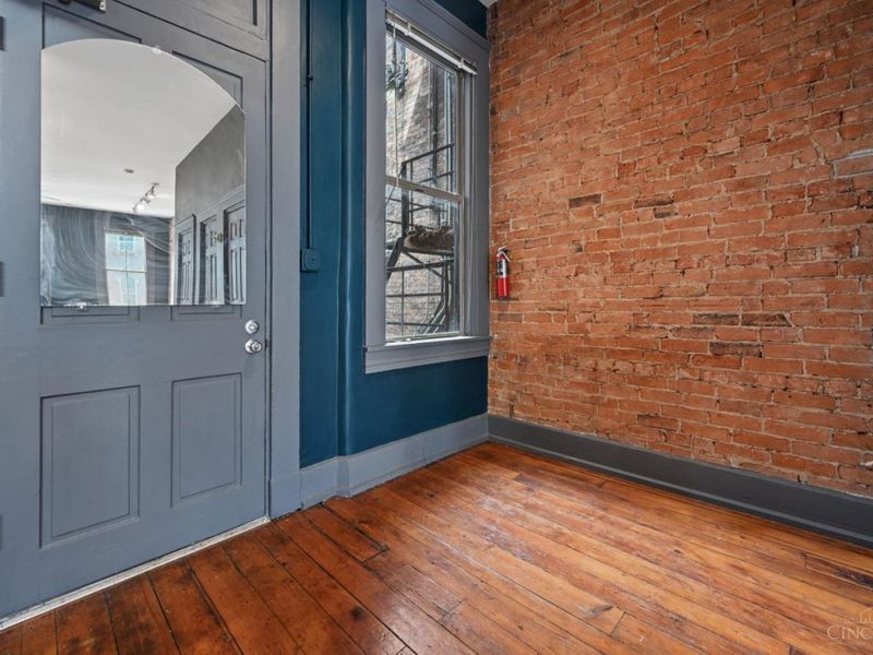 1341 Main Street, Unit 3, Cincinnati, OH 45202 Photo 3