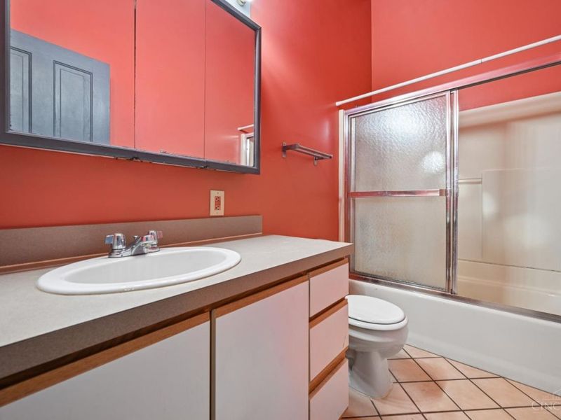 1341 Main Street, Unit 3, Cincinnati, OH 45202 Photo 4