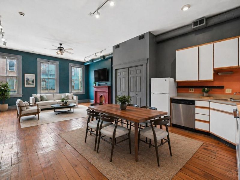 1341 Main Street, Unit 3, Cincinnati, OH 45202 Photo 6