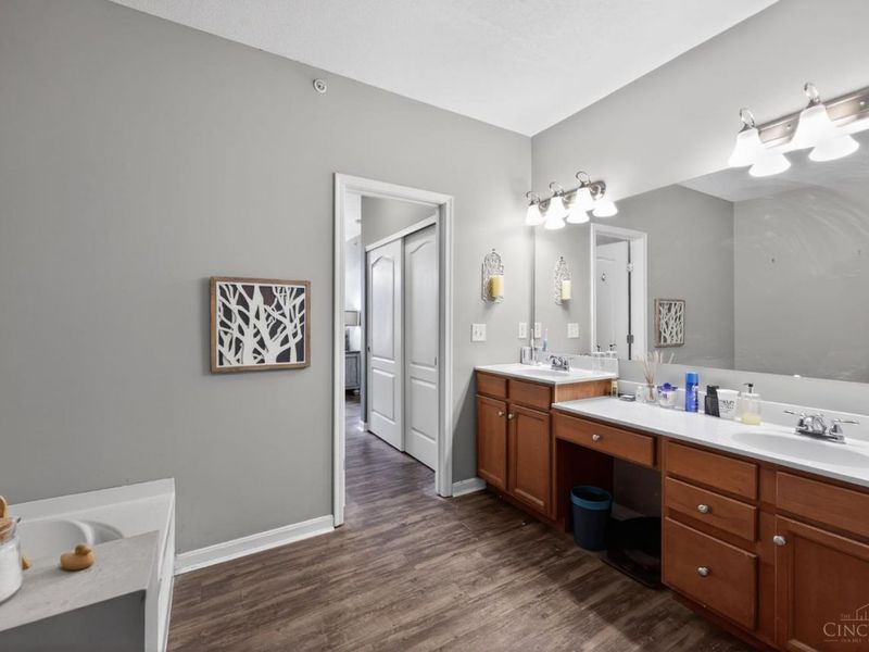 7615 Skyview Circle, Green Township, OH 45248 Photo 19