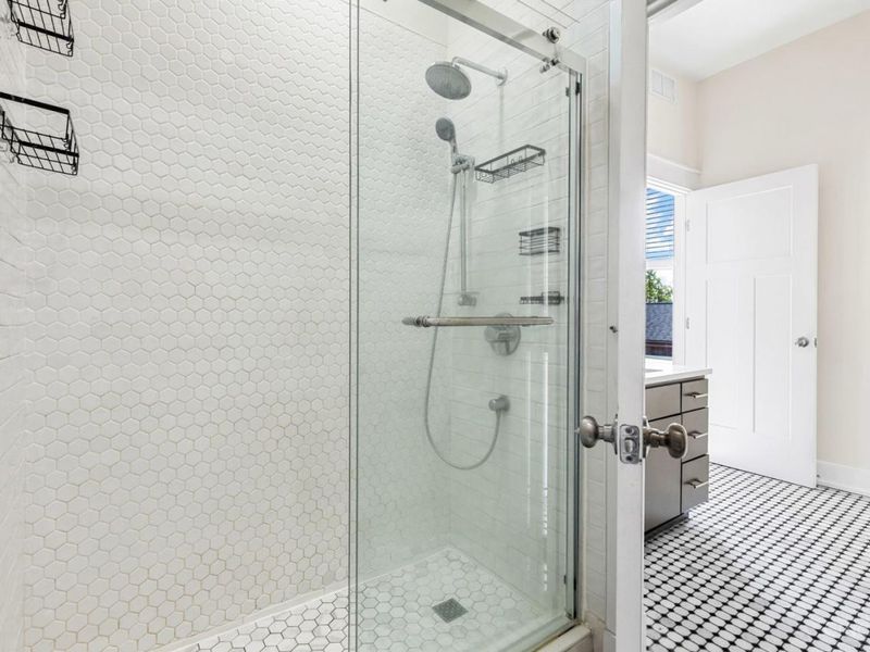 433 Clark Street, Unit C, Cincinnati, OH 45203 Photo 27