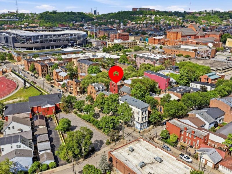 433 Clark Street, Unit C, Cincinnati, OH 45203 Photo 3