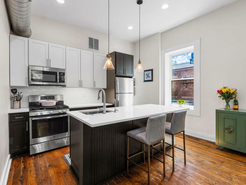 433 Clark Street, Unit C, Cincinnati, OH 45203 Photo 5