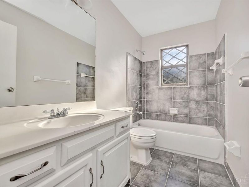 2903 Wardall Ave, Cincinnati, OH 45211 Photo 18