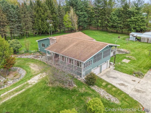10299 Frost Road, Portland, MI 48875