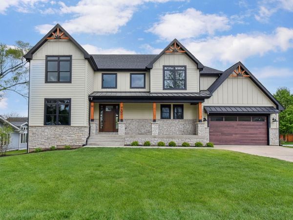 4600 Sterling Road , Downers Grove, IL 60515