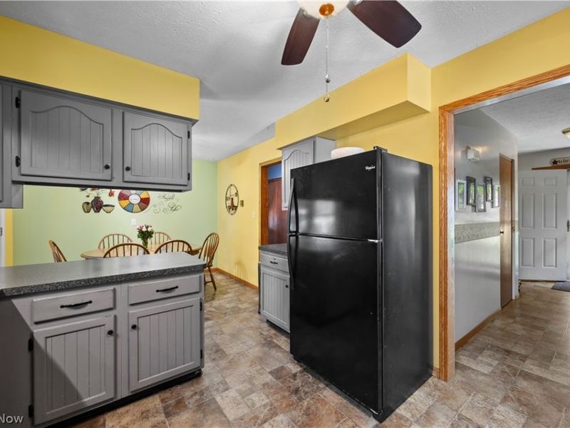 8510 Murray Ridge Road , Elyria, OH 44035 Photo 17