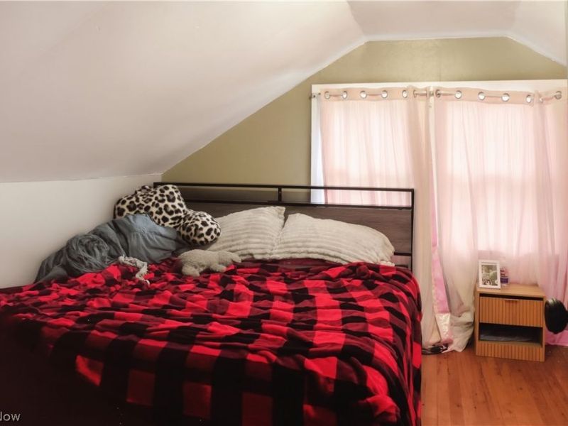 83 Como Street , Struthers, OH 44471 Photo 16