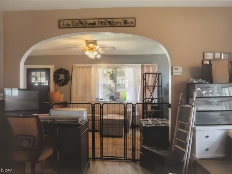 83 Como Street , Struthers, OH 44471 Photo 7