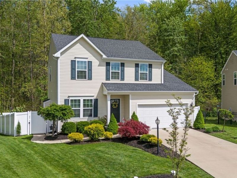 31832 Rustic Ridge, North Ridgeville, OH 44039 Photo 1