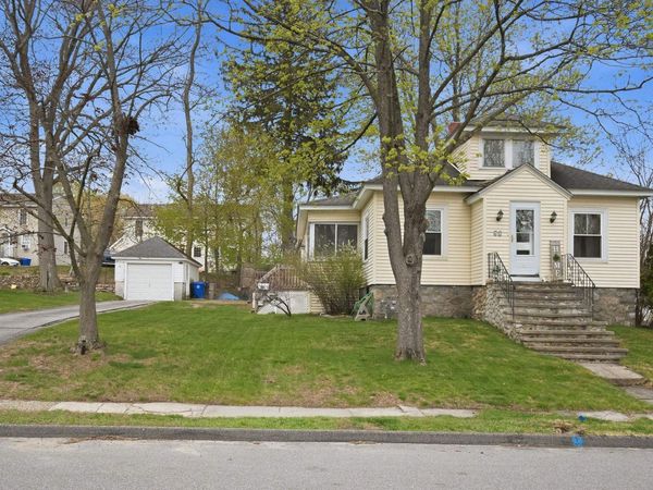 82 Sunnyside Street, Manchester, NH 03103