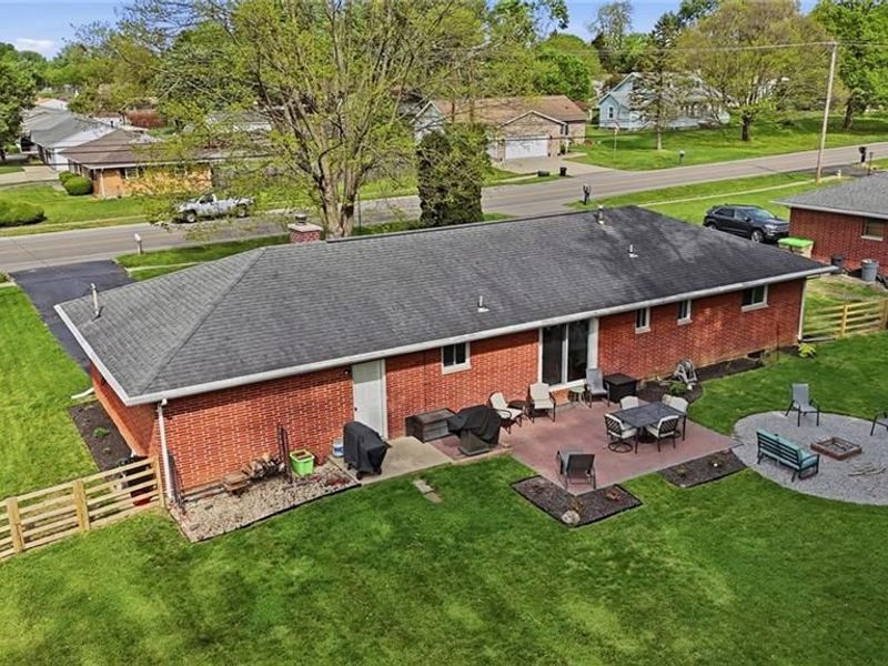 440 S Xenia Drive, Enon Vlg, OH 45323 Photo 3