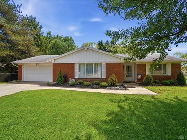 2516 E Whipp Road, Kettering, OH 45440
