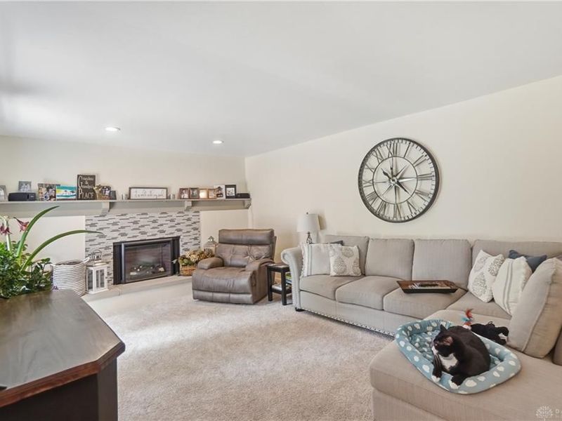 2516 E Whipp Road, Kettering, OH 45440 Photo 12