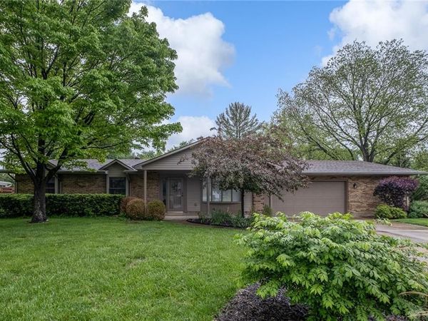 2112 Granada Drive, Beavercreek, OH 45431