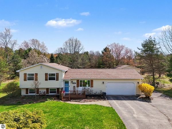 2667 Pine Breeze Drive, Interlochen, MI 49643