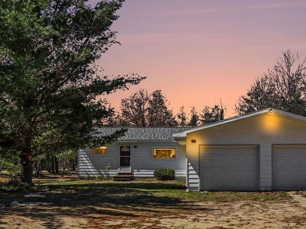 9840 Parrott Circle SE S, Fife Lake, MI 49633