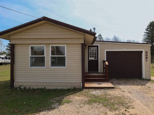 8897 Limits Street NE, Mancelona, MI 49659