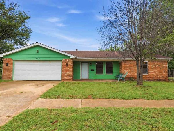 309 Colby Lance, Stillwater, OK 74074