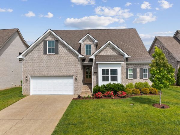 1708 Sorrell Park Dr, Spring Hill, TN 37174