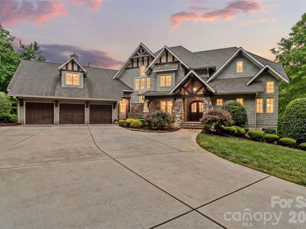 9105 Island Point Road, Charlotte, NC 28278