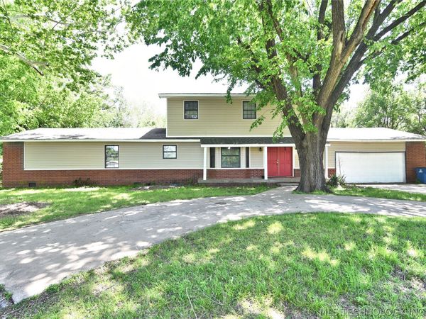 610 S L Avenue , Oilton, OK 74052