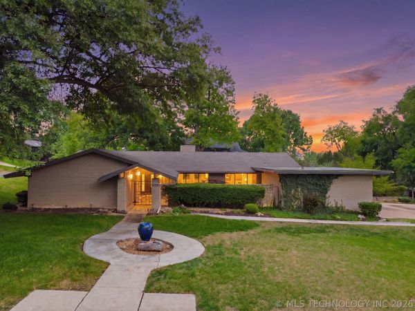 6272 S Jamestown Avenue, Tulsa, OK 74136