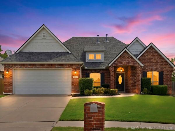 2809 N Fern Avenue, Broken Arrow, OK 74012