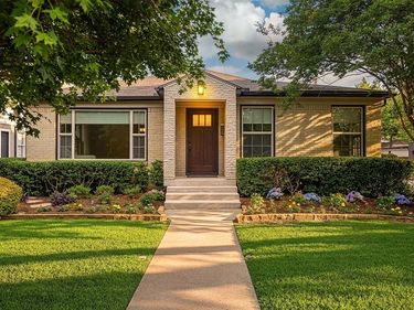 5947 Mercedes Avenue, Dallas, TX 75206