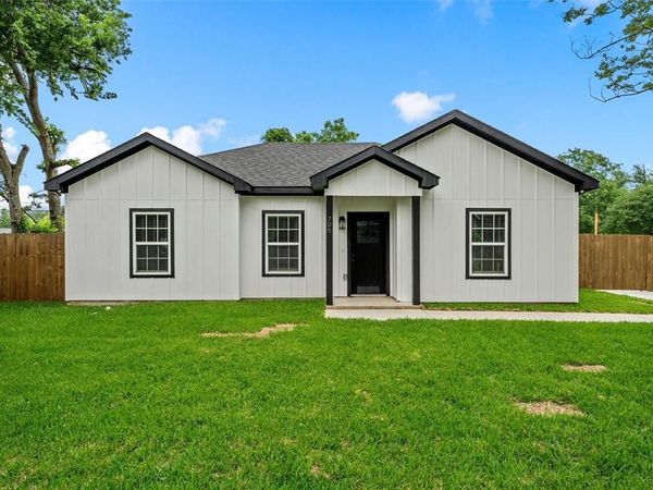 706 Dearborn Street, Waco, TX 76704