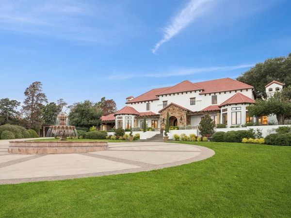 1900 Shady Oaks Drive , Southlake, TX 76092