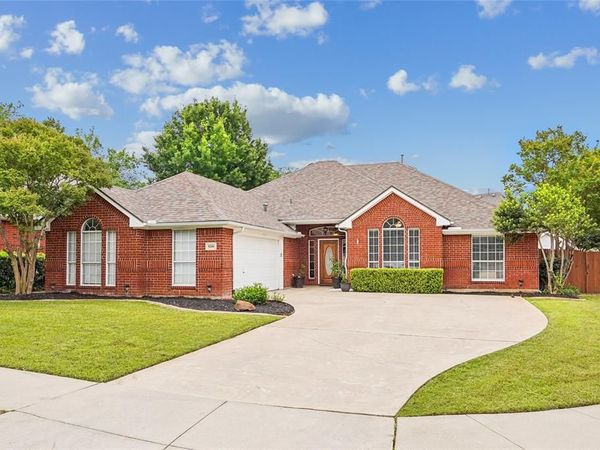 9208 Winslow Court, North Richland Hills, TX 76182