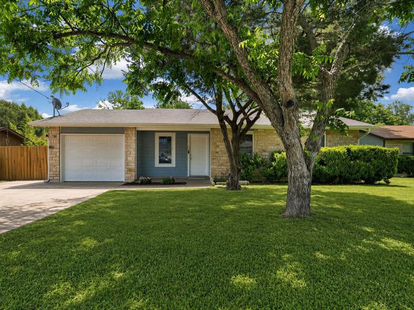 1508 Long Branch DR, Georgetown, TX 78626