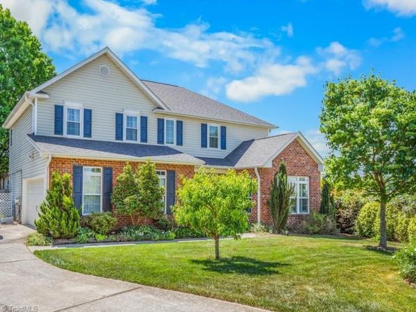 841 Lisa Run Court, Kernersville, NC 27284
