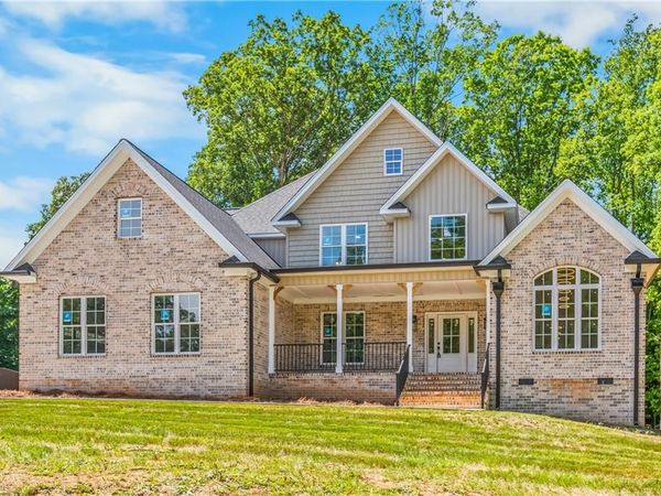 247 Essex Farm Road, Advance, NC 27006