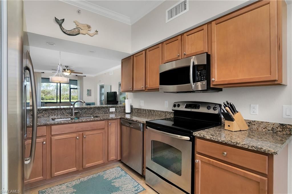9719 Acqua Ct , Unit 214, Naples, FL 34113 Photo