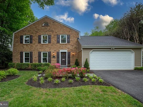 7 OLD CREEK COURT , POTOMAC, MD 20854