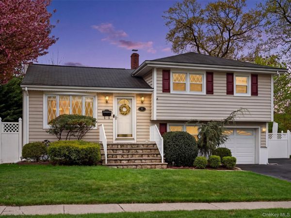 37 Maplewood Boulevard , Suffern, NY 10901